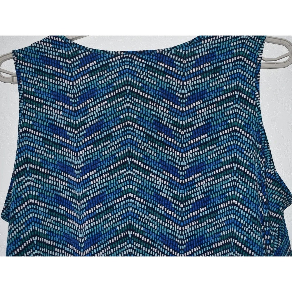 Catherines 3X Sleeveless Stretch Top Lightweigth Geo Print Artsy Breezy Comfy - Picture 8 of 16